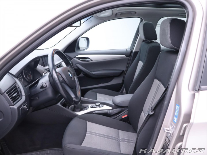 BMW X1 2,0 xDrive20d 130kW Xenon 2011