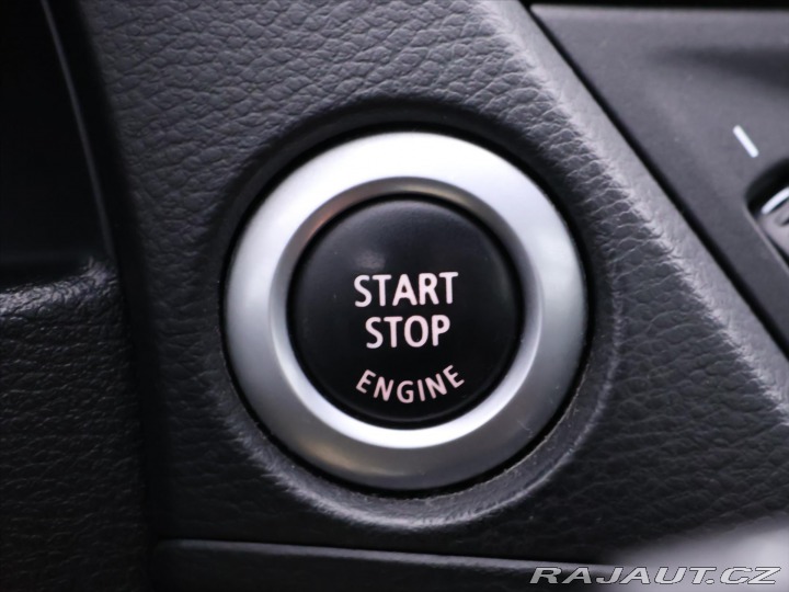 BMW X1 2,0 xDrive20d 130kW Xenon 2011