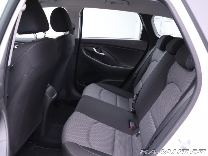 Hyundai i30 1,0 T-GDi 88kW CZ 1.Maj D 2017