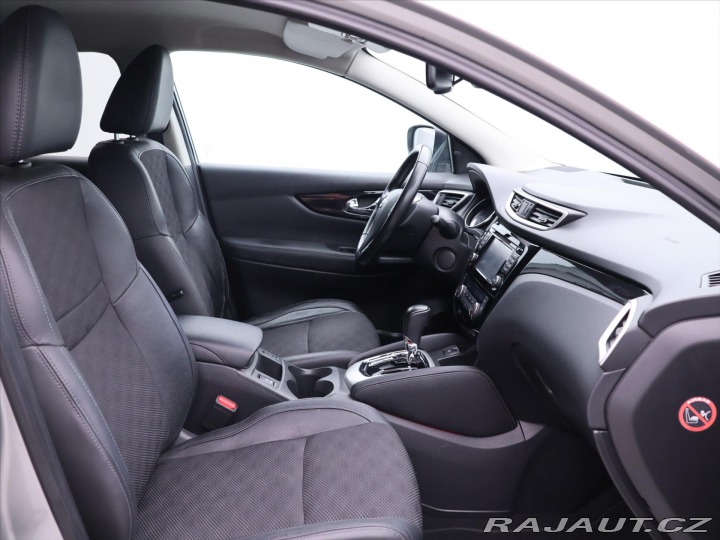 Nissan Qashqai 1,2 DIG-T Aut. Tekna Navi 2015