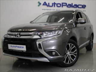 Mitsubishi Outlander 2,0 MIVEC AT 4x4 Intense 2017