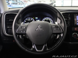 Mitsubishi Outlander 2,0 MIVEC AT 4x4 Intense 2017