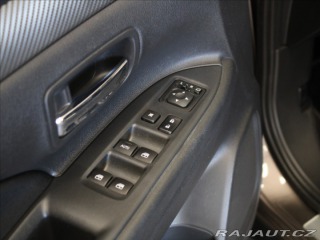 Mitsubishi Outlander 2,0 MIVEC AT 4x4 Intense 2017