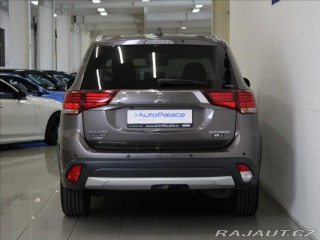 Mitsubishi Outlander 2,0 MIVEC AT 4x4 Intense 2017