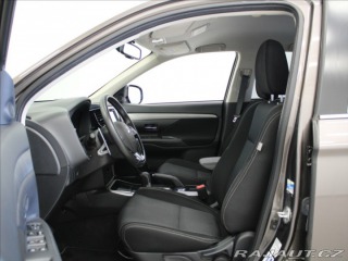 Mitsubishi Outlander 2,0 MIVEC AT 4x4 Intense 2017