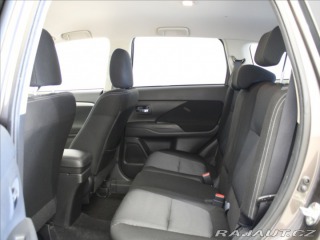 Mitsubishi Outlander 2,0 MIVEC AT 4x4 Intense 2017