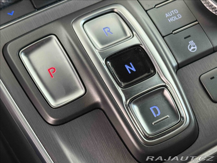 Hyundai Santa Fe 2,2 CRDI LUXURY 4X4 7MÍST 2021