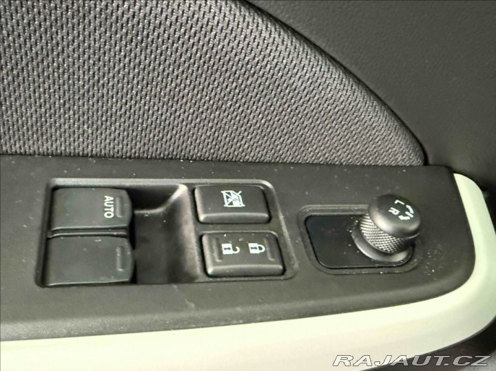 Suzuki Swift 1,2 i PREMIUM ALLGRIP HYB 2024