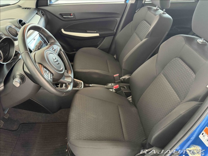 Suzuki Swift 1,2 i PREMIUM ALLGRIP HYB 2024