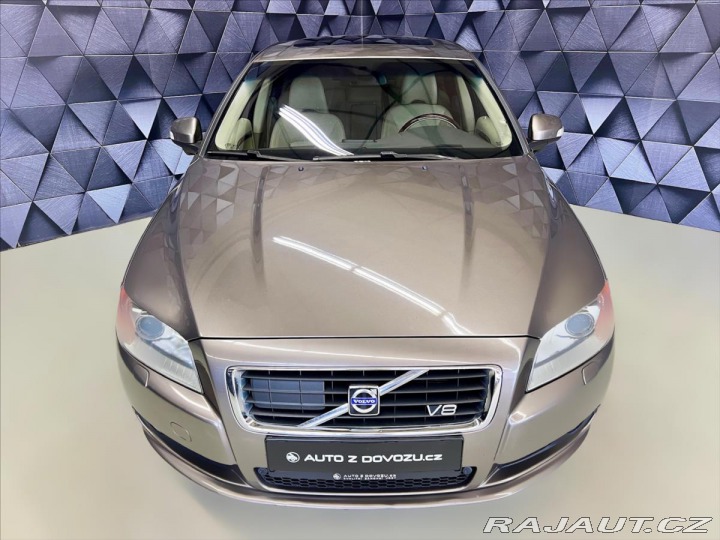 Volvo S80 4,4 V8 232 KW AWD SUMMUM, 2007