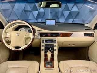 Volvo S80 4,4 V8 232 KW AWD SUMMUM, 2007