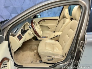 Volvo S80 4,4 V8 232 KW AWD SUMMUM, 2007