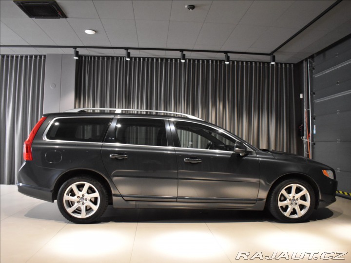Volvo V70 2,4 D4 AWD INS Vent,BLIS, 2013