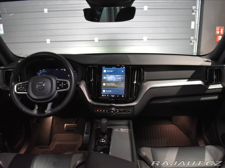 Volvo XC60 2,0 B6 AWD head up,BLIS,B 2021