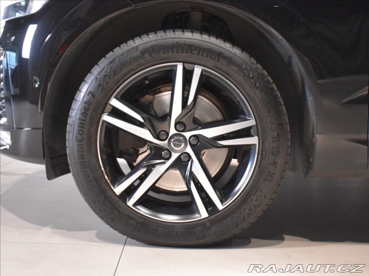 Volvo XC60 2,0 B6 AWD head up,BLIS,B 2021