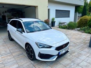Cupra Leon 1,4   e-hybrid 180 kw