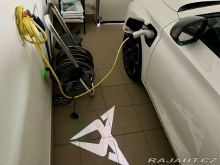 Cupra Leon 1,4 e-hybrid 180 kw 1800