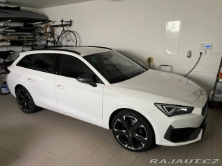 Cupra Leon 1,4 e-hybrid 180 kw 1800