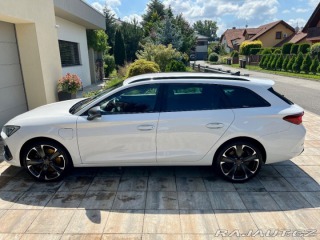 Cupra Leon 1,4 e-hybrid 180 kw 1800