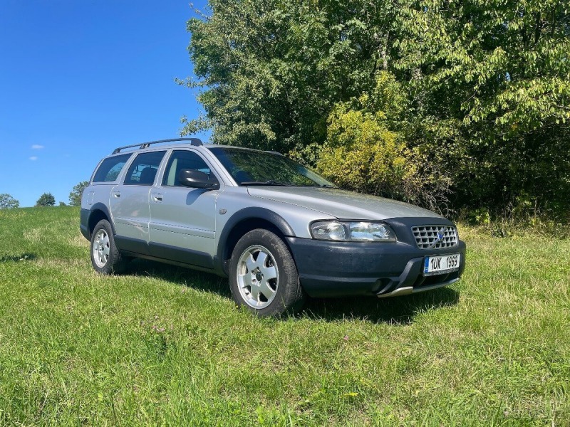 Volvo XC70 