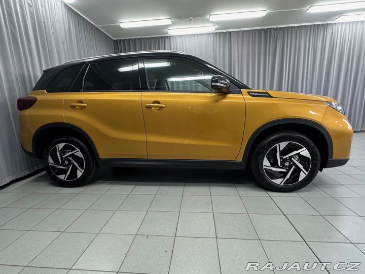 Suzuki Vitara 1,4 Eleg. 4x4 AT. Zimní k 2026