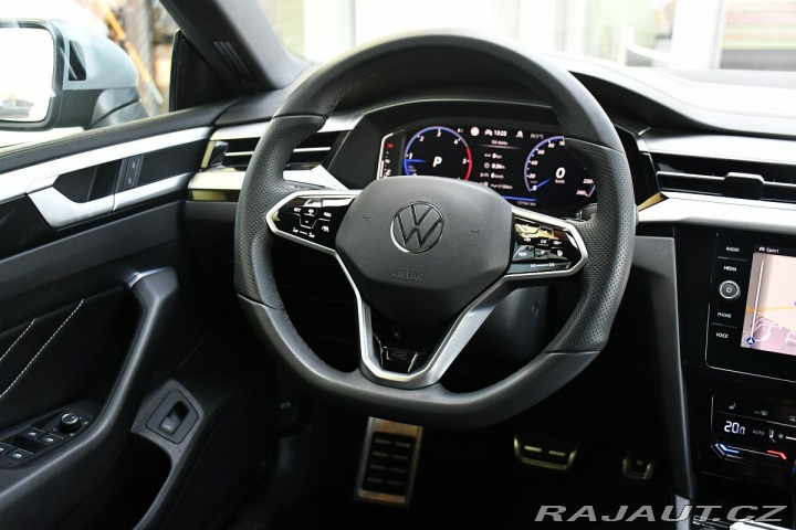 Volkswagen Arteon 2.0TDi R-LINE DSG TAŽNÉ Č 2022