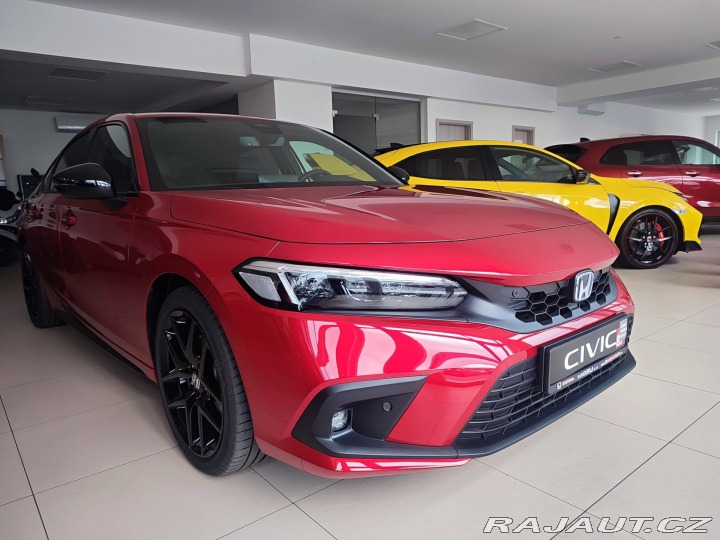 Honda Civic 2.0 e:HEV SPORT RED SKLAD 2025