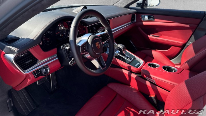 Porsche Panamera 4S 2019