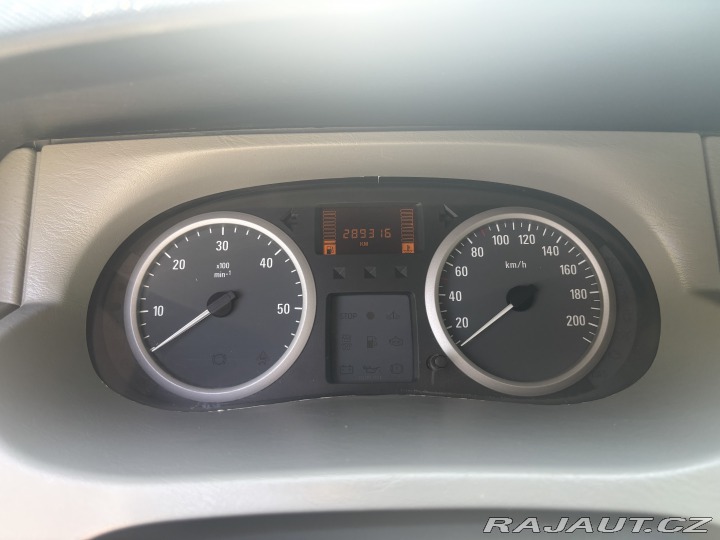 Opel Vivaro Střeš. nosič, Servis k. 2008