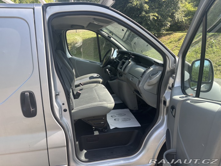 Opel Vivaro Střeš. nosič, Servis k. 2008
