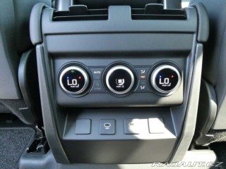 Land Rover Defender 130 3,0 X-Dynamic SE D300 2025