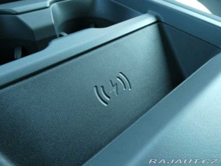 Land Rover Defender 130 3,0 X-Dynamic SE D300 2025