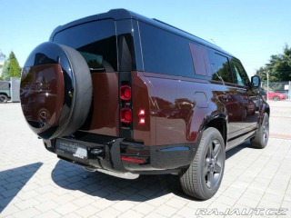 Land Rover Defender 130 3,0 X-Dynamic SE D300 2025