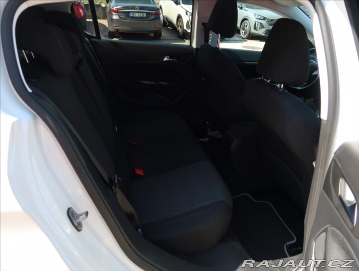 Peugeot 308 1,2 i PureTech ČR 2016