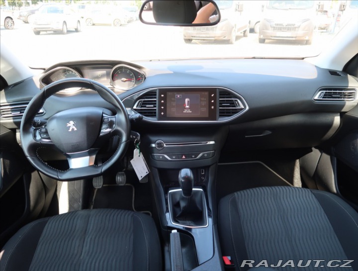 Peugeot 308 1,2 i PureTech ČR 2016