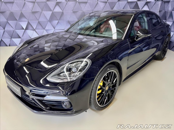 Porsche Panamera TURBO 404 KW, SPORT VÝFUK 2019