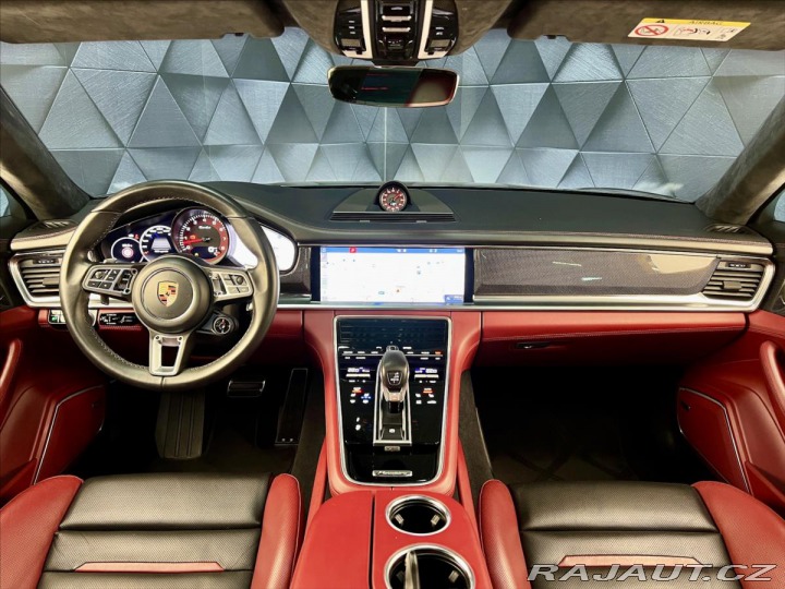 Porsche Panamera TURBO 404 KW, SPORT VÝFUK 2019