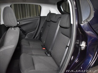 Peugeot 208 1,2 Style Parkovací senzo 2016