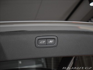 Volvo XC90 2,0 B5  Plus Dark 2025