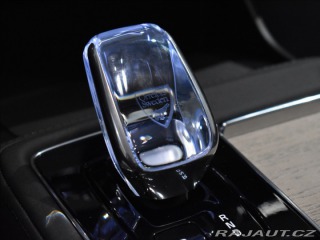 Volvo XC90 2,0 B5  Plus Dark 2025