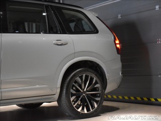 Volvo XC90 2,0 B5  Plus Dark 2025