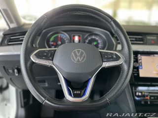 Volkswagen Passat GTE 160kW*MatrixLED*Masáž 2021
