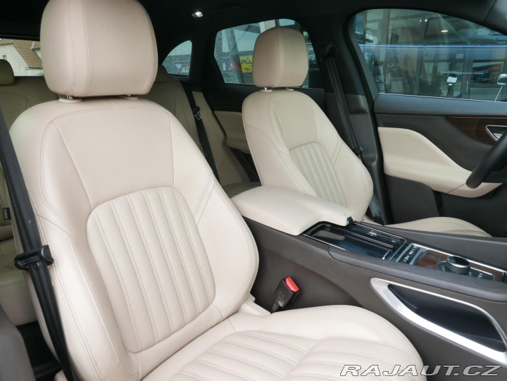 Jaguar F-Pace 2,0d 132kW AWD Automat ČR 2017