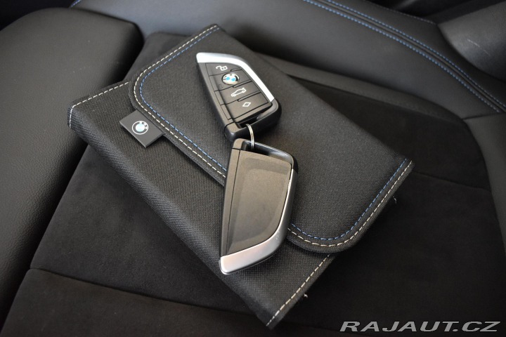 BMW 3 320d xD ///M TAŽNÉ*ZÁRUKA 2023