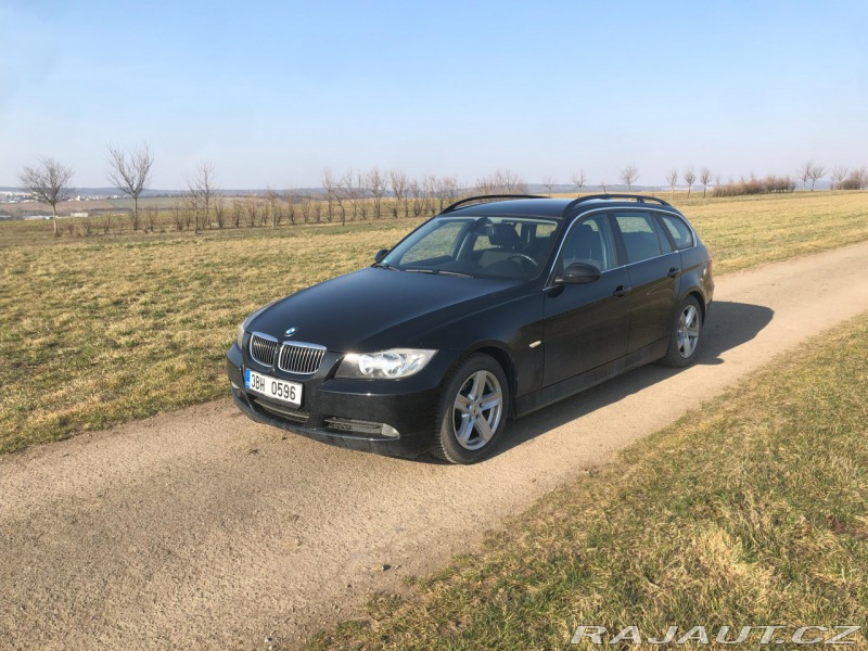 BMW 3 E91 325i