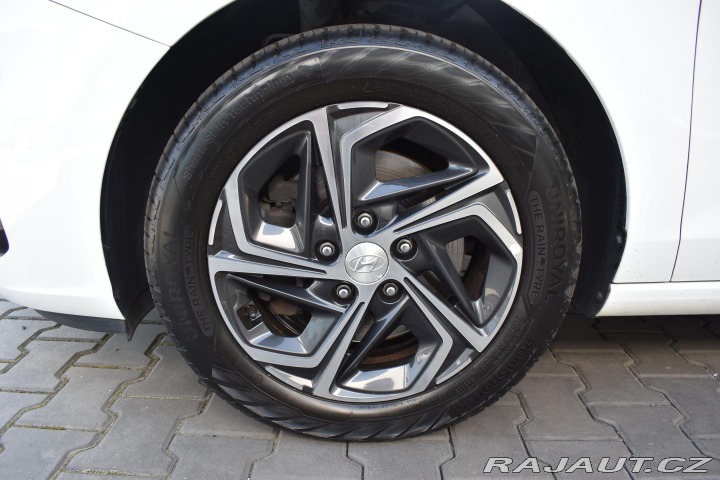 Hyundai i30 1.6 85KW*ČR*1MAJ*VÝBAVA 2021