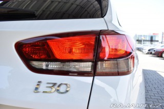 Hyundai i30 1.6 85KW*ČR*1MAJ*VÝBAVA 2021
