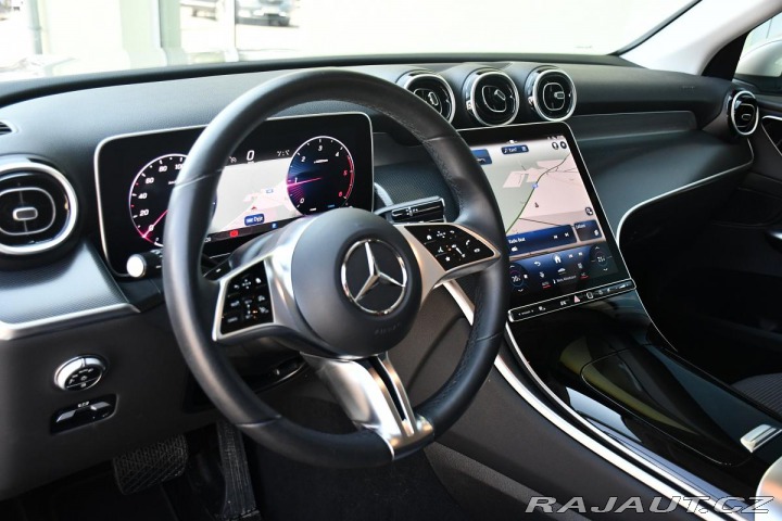 Mercedes-Benz GLC 220d 4MATIC FL ZÁRUKA 1M 2024