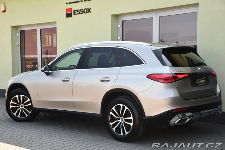 Mercedes-Benz GLC 220d 4MATIC FL ZÁRUKA 1M 2024