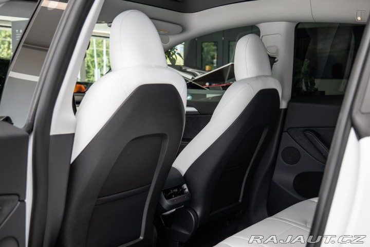 Tesla Model Y Performance/AWD/Dualmotor 2025